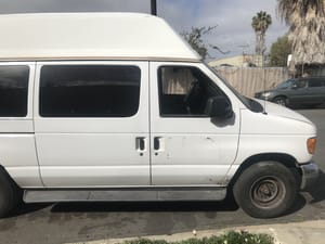 2006 Ford E-350