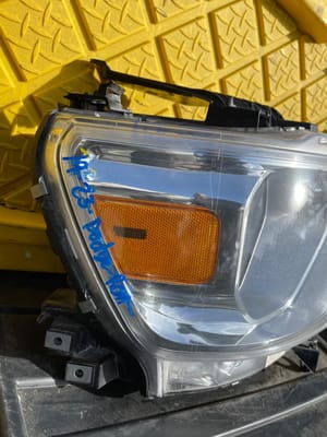 2020 Dodge Dpu15 Headlight