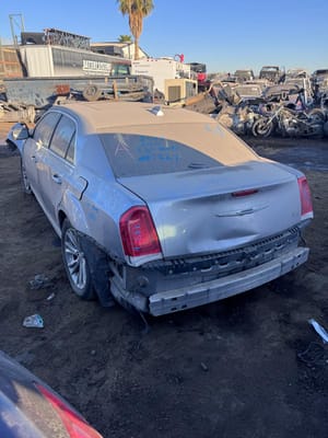 2017 Chrysler 300