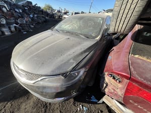 2016 Chrysler 200