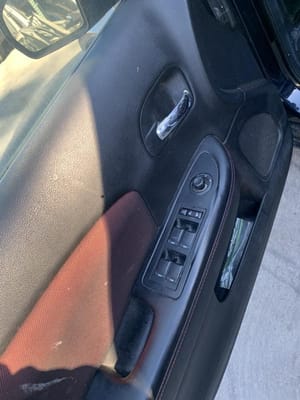 2012 Chrysler Avenger