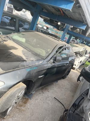 2011 BMW 550i Engine