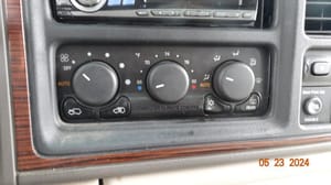 2002 Cadillac Escalade