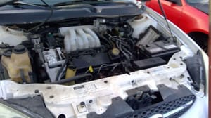 2000 Ford Taurus