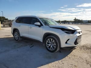 2024 Toyota Highlander Transmission
