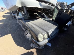 1999 Mercedes Benz E-Class Vehicle Unit Complt.