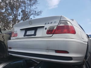 2003 BMW 325i