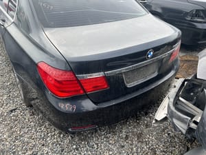 2012 BMW 750i