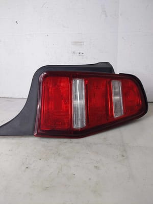 2014 Ford Mustang Tail Light
