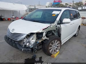 2011 Toyota Sienna