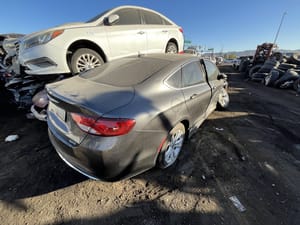 2016 Chrysler 200