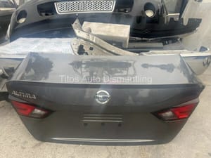 2022 Nissan Altima Decklid Tailgate