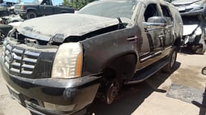 2007 Cadillac Escalade Front Door