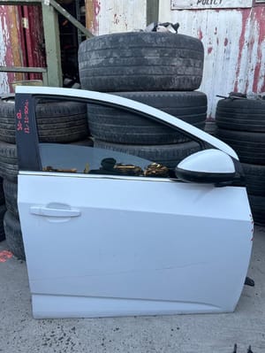 2013 Chevrolet Sonic Front Door