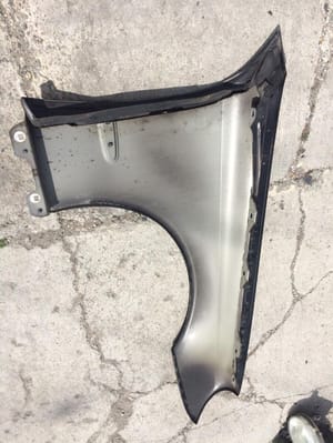 2009 Ford E-350 Fender
