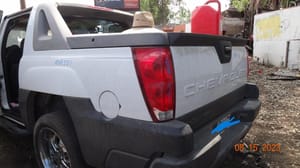 2003 GMC Aval15