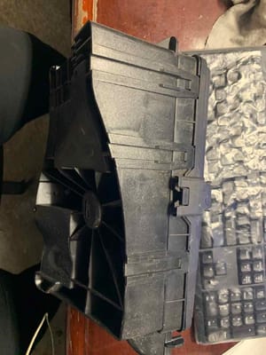 2014 Buick Lacrosse Engine Fuse Box