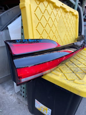 2022 Chrysler Pacifica Trunk Lid