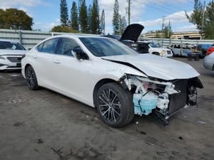 2023 Lexus Es300h