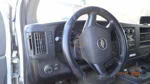 2011 GMC Expr35 Dashboard