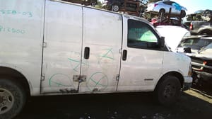 2003 GMC Expr25