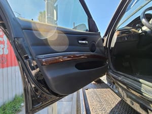 2011 BMW 328i Engine Fuse Box