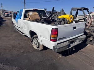 2007 GMC Sierra 2500 Instrument Cluster