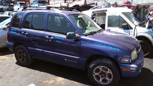 2001 Chevrolet Tracker