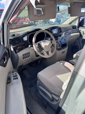 2016 Nissan Quest