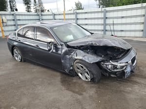 2018 BMW 330i