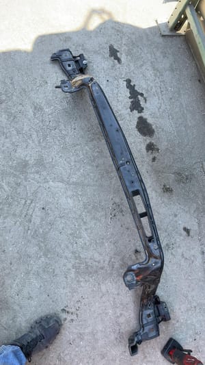 2016 Ford Fusion Radiator Support