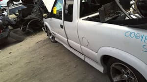2000 GMC S10s15