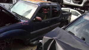 2004 Ford Explorer