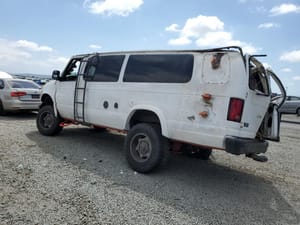 2003 Ford E-350