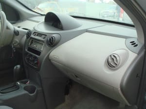 2003 Saturn Ion