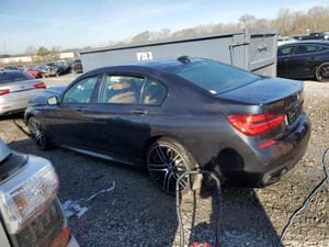 2019 BMW 750i