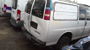 2004 GMC Expr25