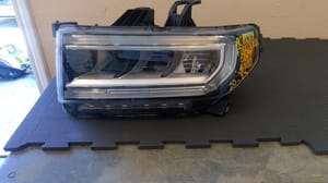 2020 GMC Acadia Headlight