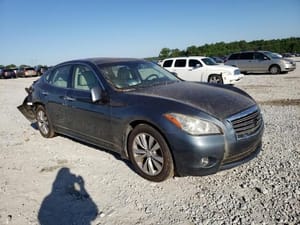 2012 Infiniti M37