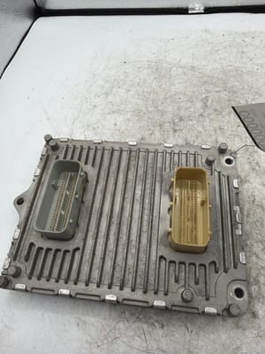 2019 Chrysler Challenger Engine Control Module (ECM)