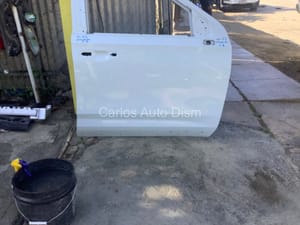 2021 Cadillac Escalade Front Door Shell