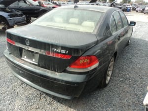 2002 BMW 745i
