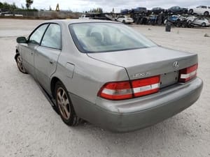 1999 Lexus Es300