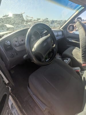 2000 Ford Explorer