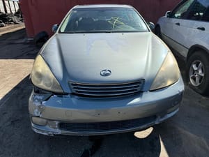 2004 Lexus Es330