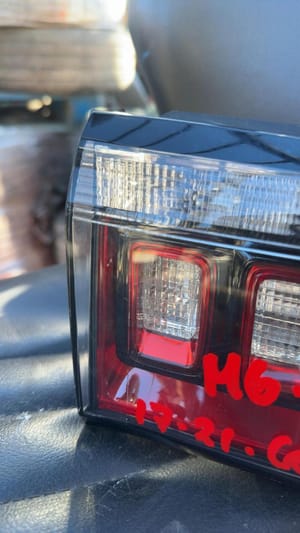 2020 Jeep Compass Tail Light