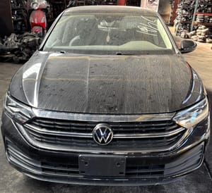 2023 Volkswagen Jetta Windshield Glass