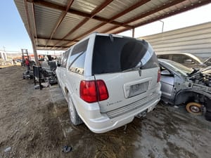 2005 Lincoln Navigator
