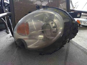 2012 Mini Cooper Headlight