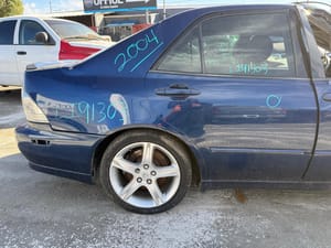 2004 Lexus Is300